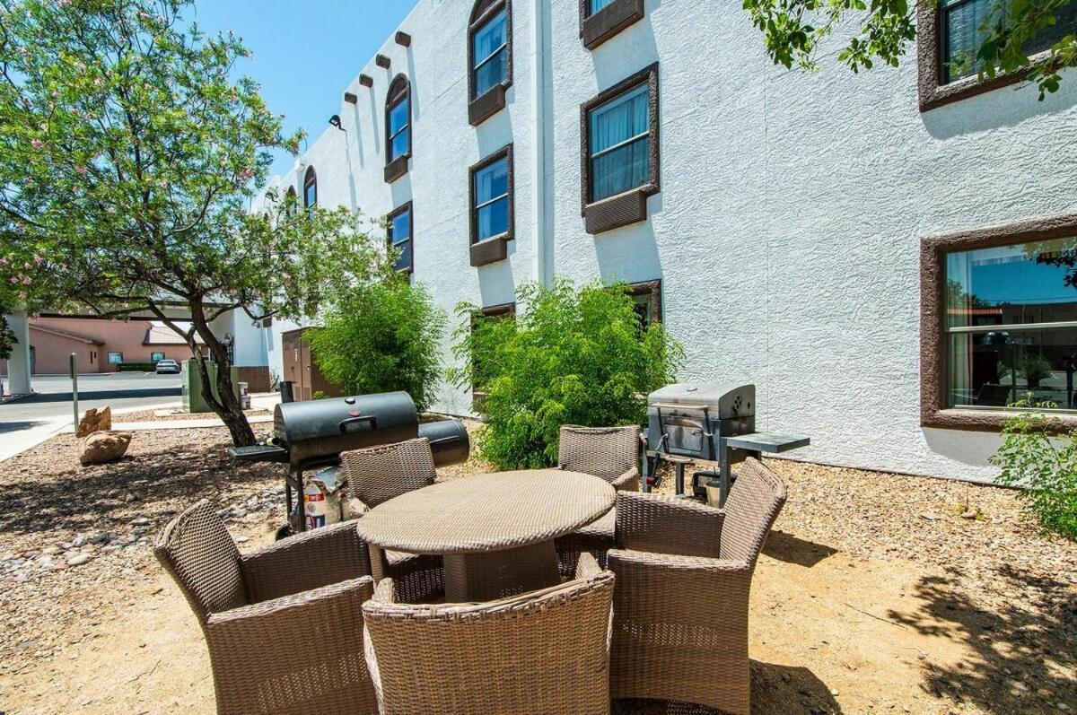 Vistas 216- Renovated Central Sierra Vista Long Term Discounts Buitenkant foto